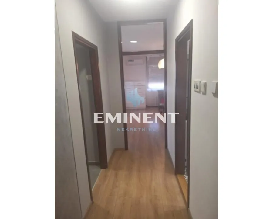 Izdavanje, dvosoban stan, 58m², Sarajevska, Beograd