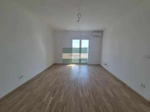 Prodaja, jednosoban stan, 53m², Centar, Jagodina - image 5