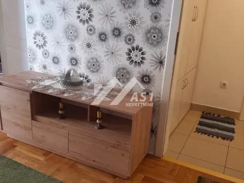 Izdavanje, jednosoban stan, 38m², Nova Detelinara, Novi Sad Sve Podlokacije - image 4