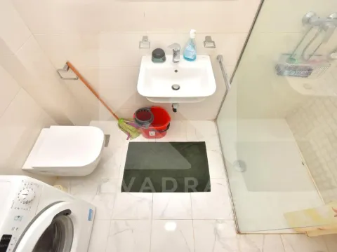 Izdavanje, jednosoban stan, 46m², City Kvart, Podgorica - image 11