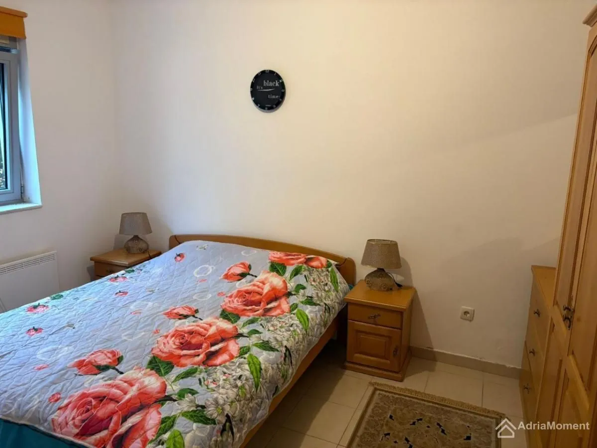 Prodaja, trosoban stan, 70m², Petrovac, Budva