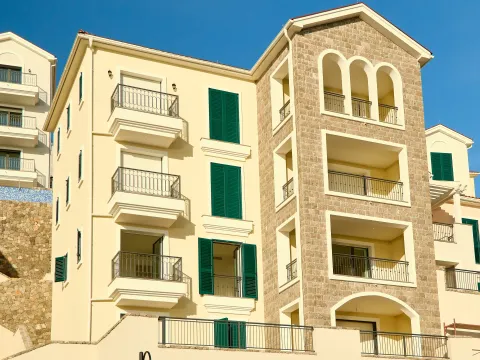 Sale, two bedroom apartment, 104m², Luštica Bay, Tivat - image 14
