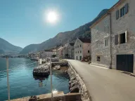 Izdavanje, kuća, 90m², Muo, Kotor - image 24