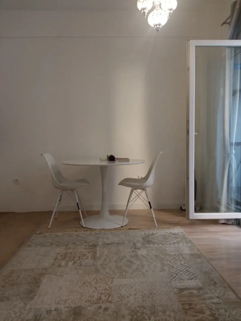 Izdavanje, dvosoban stan, 42m², Podgorica, Crna Gora