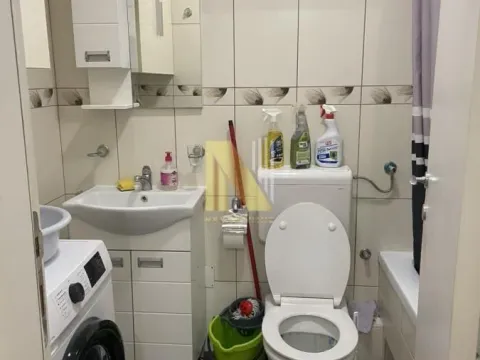 Izdavanje, dvosoban stan, 51m², Centar, Novi Sad - image 8