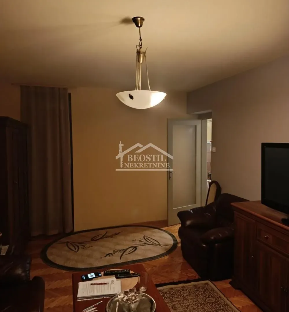 Prodaja, četvorosoban stan, 104m², Gradska Bolnica, Zvezdara Sve Podlokacije