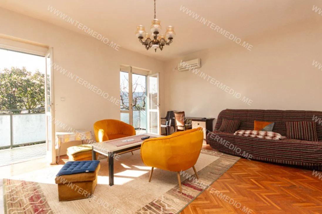 Prodaja, kuća, 213m², Centar, Herceg Novi