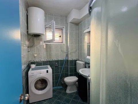 Rent, two bedroom apartment, 49m², Donja Lastva, Tivat - image 11