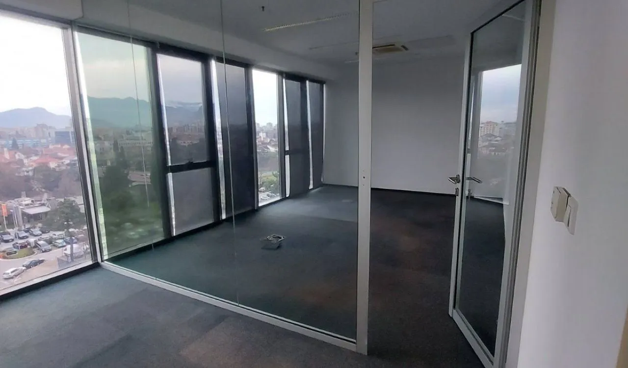 Rent, office space, 101m², Preko Morače, Podgorica