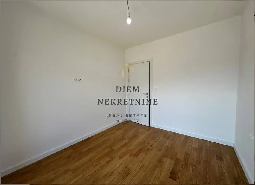 Sale, two bedroom apartment, 57m², Šušanj, Bar