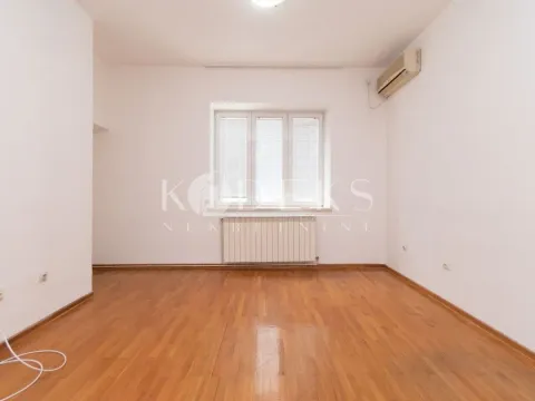 Rent, office space, 62m², Centar, Podgorica - image 6