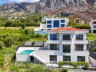 Rent, house, 318m², Reževići, Budva - image 15