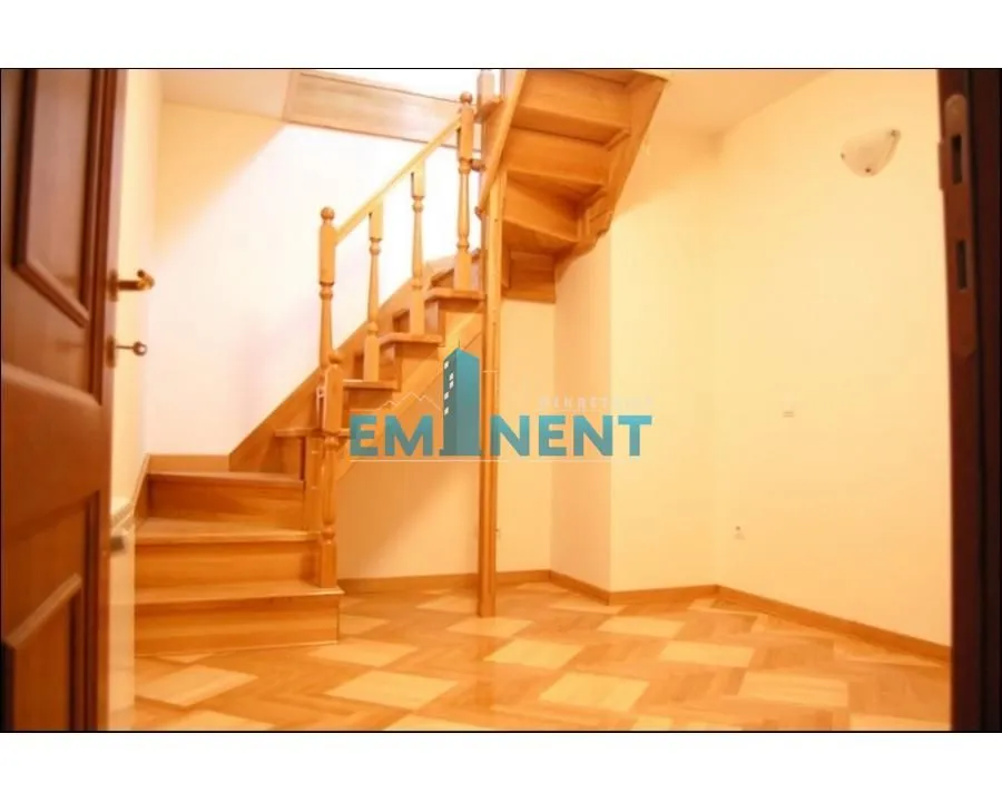 Rent, apartment, 300m², Savski Venac, Beograd