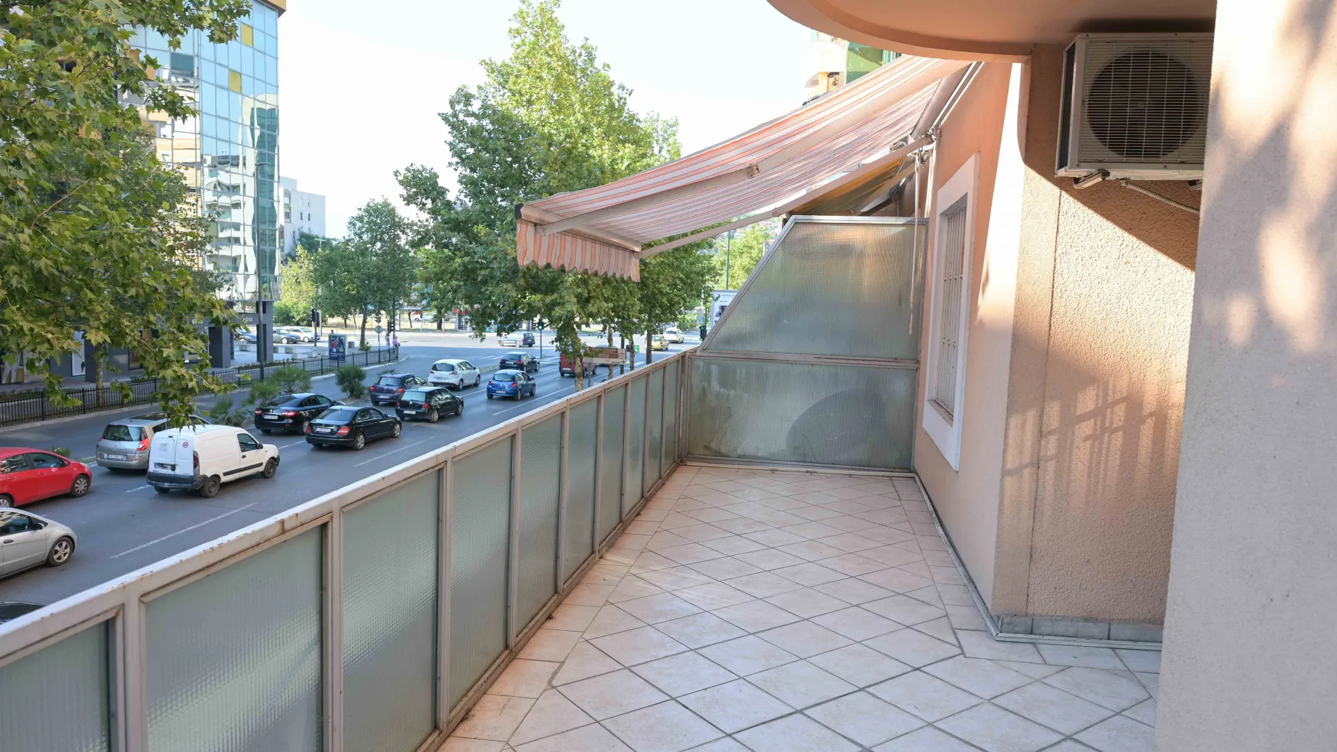 Sale, office space, 48m², Preko Morače, Podgorica