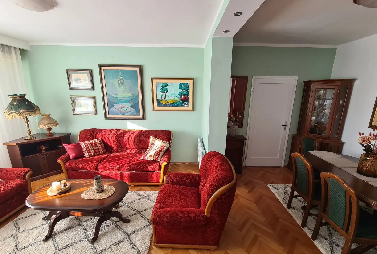 Izdavanje, dvosoban stan, 65m², Stara Varoš, Podgorica