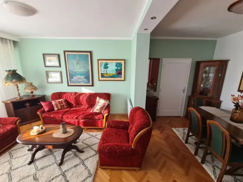 Izdavanje, dvosoban stan, 65m², Stara Varoš, Podgorica - image 6