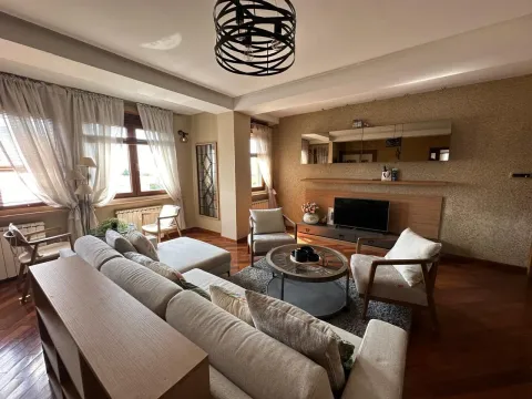 Rent, two bedroom apartment, 90m², Stari Aerodrom, Podgorica - image 4