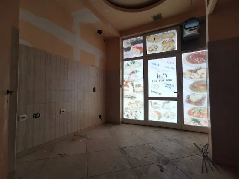 Sale, office space, 55m², Krivi Most, Podgorica