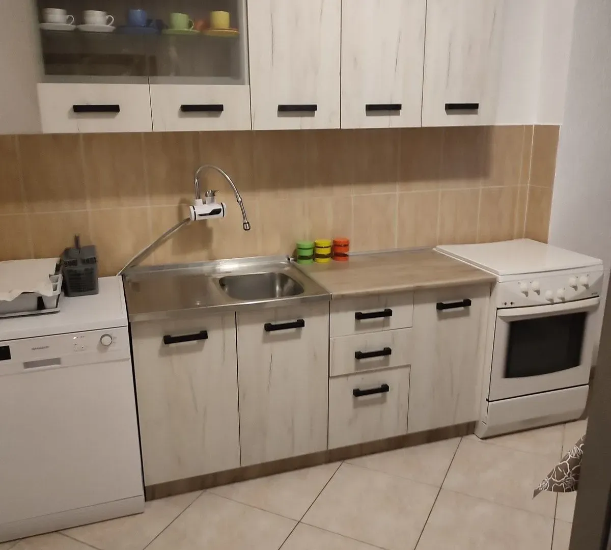 Rent, two bedroom apartment, 75m², Centar, Bar