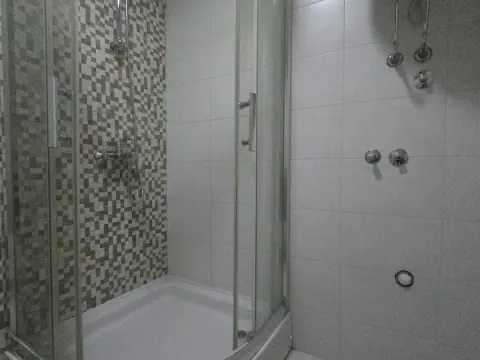 Izdavanje, poslovni prostor, 44m², City Kvart, Podgorica - image 6