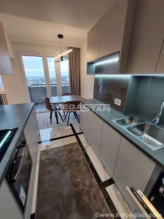 Izdavanje, trosoban stan, 72m², Tašmajdan, Palilula Sve Podlokacije