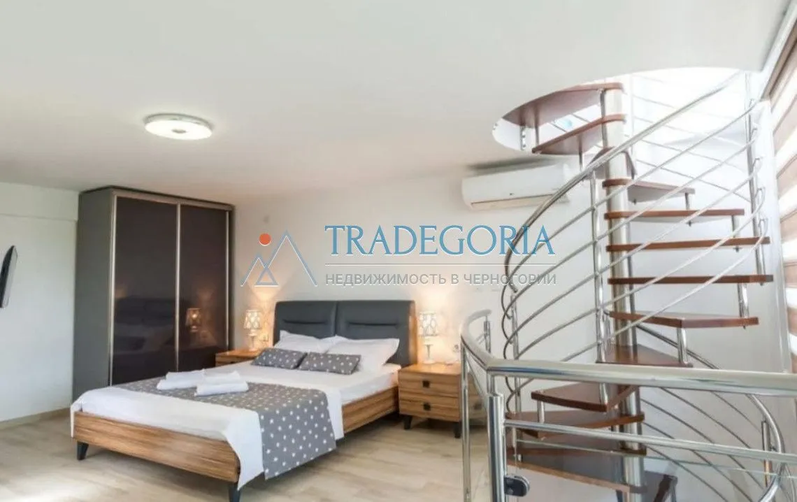 Prodaja, kuća, 200m², Bar, Crna Gora
