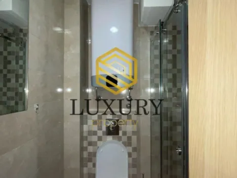 Izdavanje, dvosoban stan, 70m², Pobrežje, Podgorica - image 4