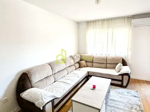 Rent, one bedroom apartment, 50m², Central Point, Podgorica - image 1