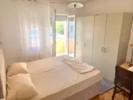 Izdavanje, dvosoban stan, 80m², Centar, Podgorica - image 7