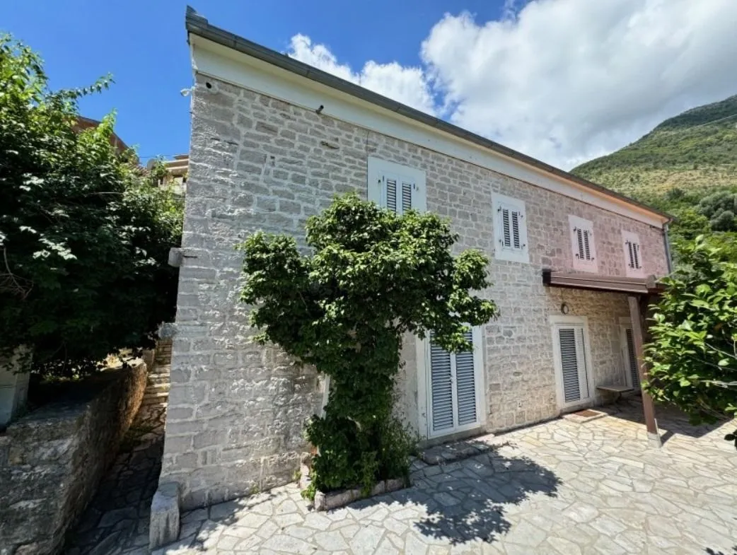 Prodaja, kuća, 163m², Kamenari, Herceg Novi