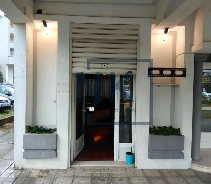 Prodaja, poslovni prostor, 45m², Preko Morače, Podgorica