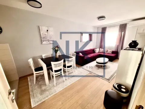 Izdavanje, jednosoban stan, 46m², City Kvart, Podgorica - image 1