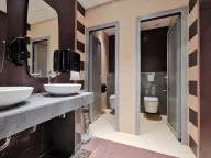 Izdavanje, poslovni prostor, 77m², Centar, Podgorica - image 11