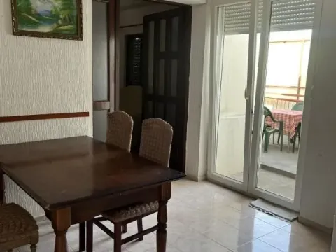 Prodaja, dvosoban stan, 103m², Herceg Novi, Crna Gora - image 1