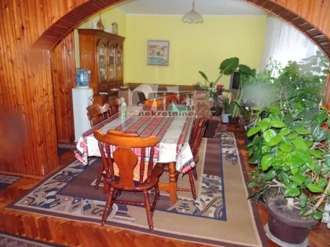 Sale, house, 200m², Opovo, Srbija - image 4