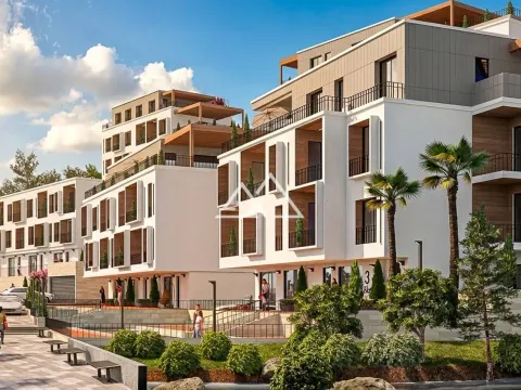 Prodaja, jednosoban stan, 88m², Tivat, Crna Gora - image 12
