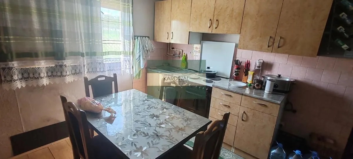 Prodaja, kuća, 160m², Dragocvet, Jagodina