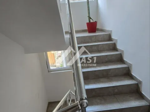 Izdavanje, jednosoban stan, 35m², Petrovaradin, Novi Sad - image 11