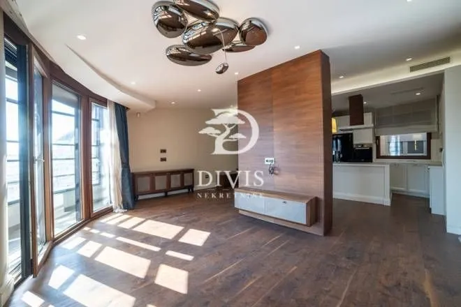 Sale, four bedroom apartment, 152m², Vračar Hram, Vračar Sve Podlokacije