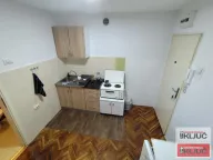 Izdavanje, garsonjera, 28m², Grbavica, Novi Sad Sve Podlokacije - image 3