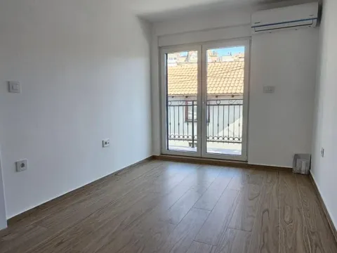 Prodaja, trosoban stan, 65m², Cvetkova Pijaca, Zvezdara Sve Podlokacije - image 9