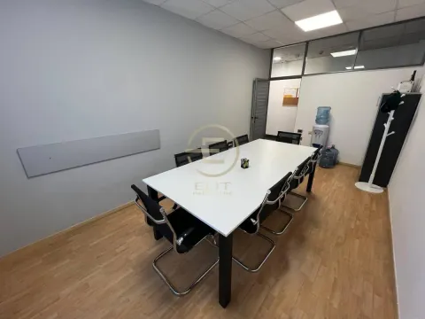 Rent, office space, 280m², Centar, Novi Sad - image 16