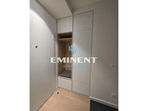 Rent, two bedroom apartment, 57m², Savski Venac, Beograd - image 11