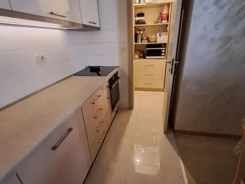 Prodaja, dvosoban stan, 72m², Podgorica, Crna Gora - image 6