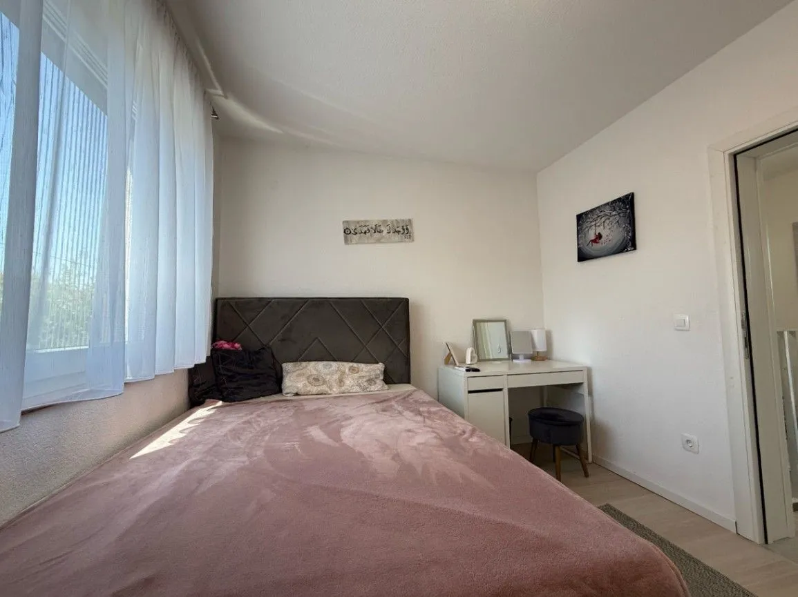Prodaja, kuća, 145m², Stari Aerodrom, Podgorica