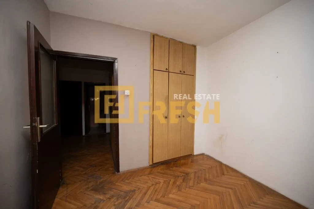 Prodaja, trosoban stan, 95m², Tuški Put, Podgorica