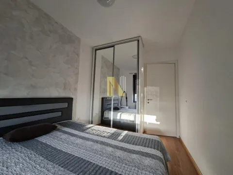 Izdavanje, jednosoban stan, 45m², Centar, Novi Sad - image 12