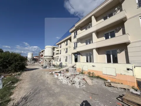 Prodaja, jednosoban stan, 54m², Zelenika, Podgorica - image 5