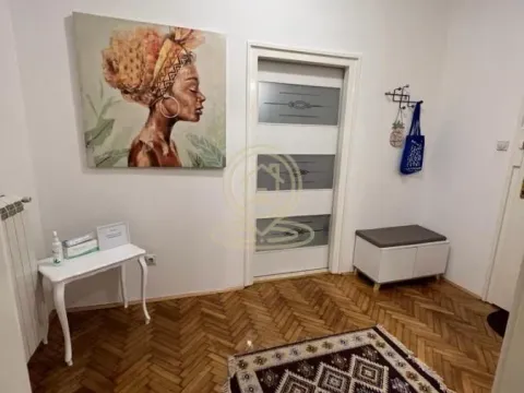 Rent, two bedroom apartment, 69m², Vračar Sve Podlokacije, Beograd - image 3
