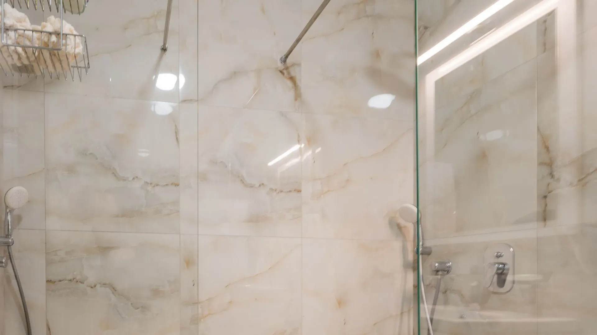 Prodaja, dvosoban stan, 63m², Pod Kuk, Tivat